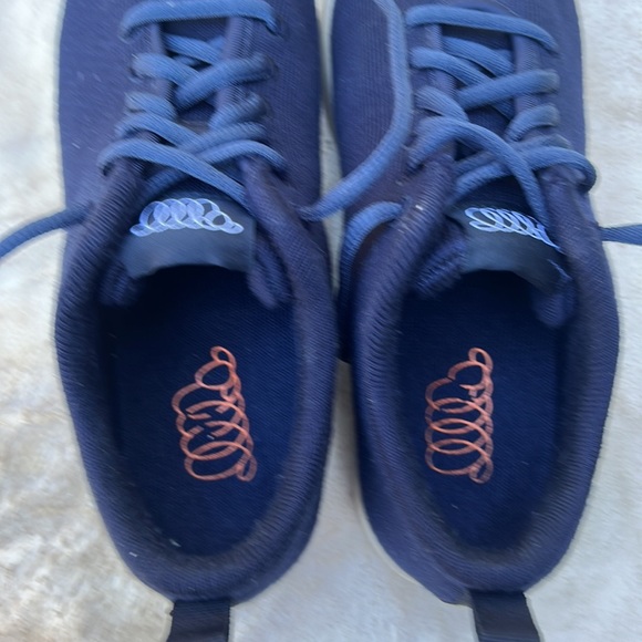 Woolloomooloo Lambton Marino wool classic navy sneaker lightweight woman sz 6.5 - Picture 8 of 10